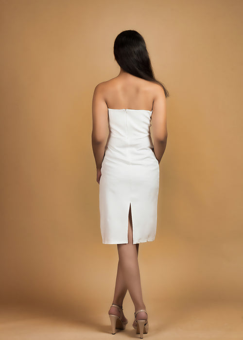 Elegance Meets Style White Crepe Dress - Womenue