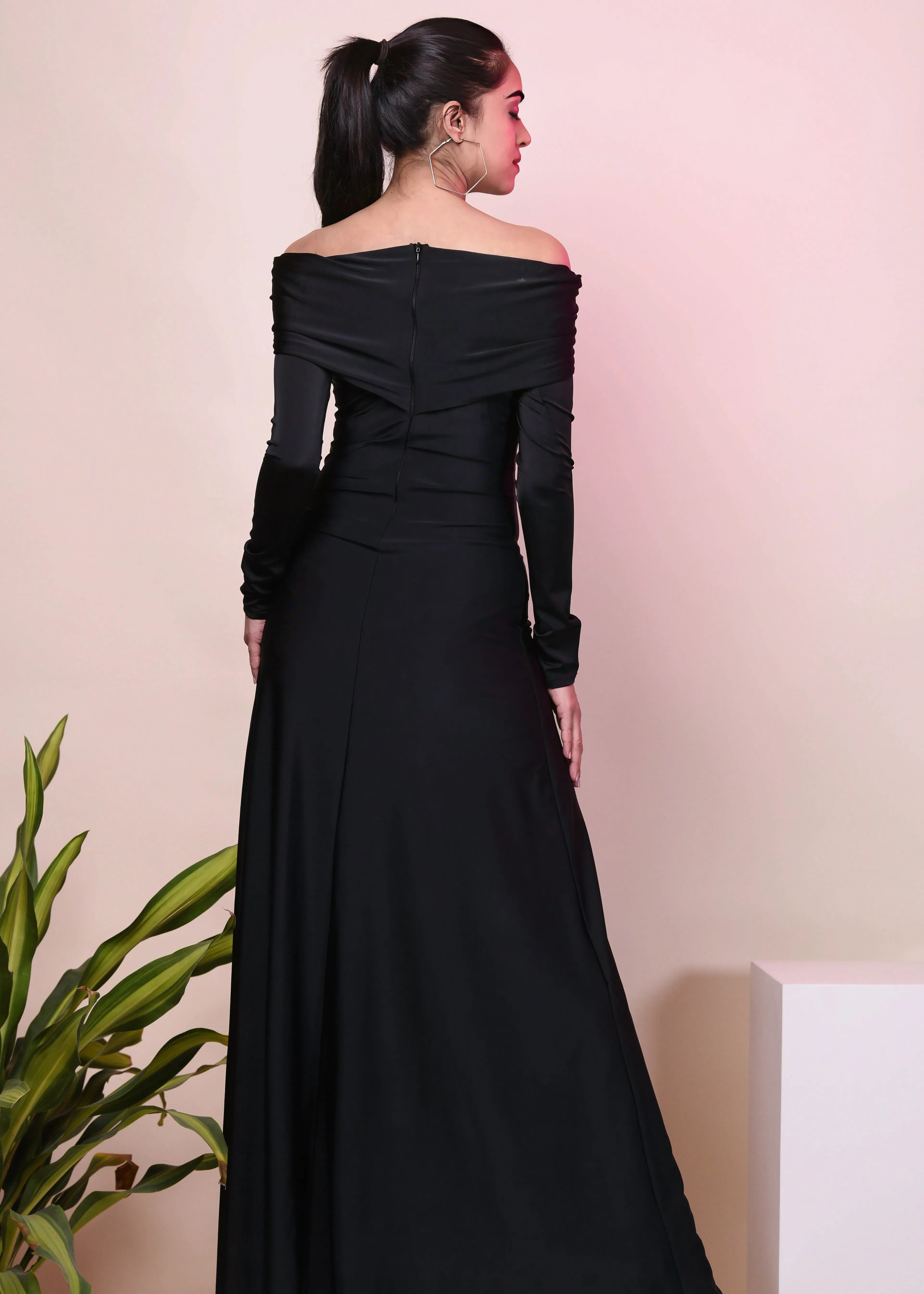 CLASSIC DACRON OVERFOLD OFF SHOULDER LONG GOWN DRESS - Bulks