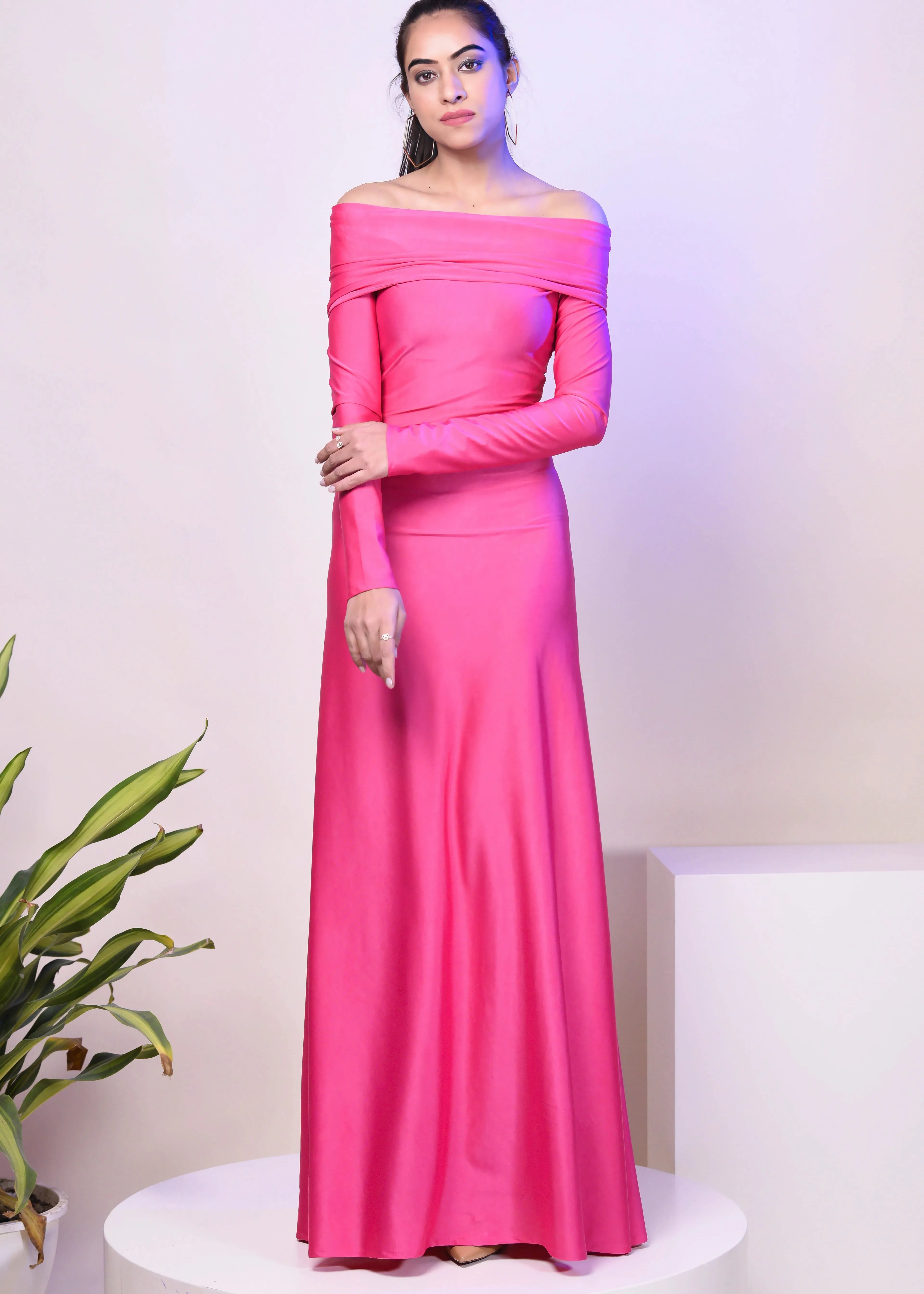 CLASSIC DACRON OVERFOLD OFF SHOULDER LONG GOWN DRESS - Bulks