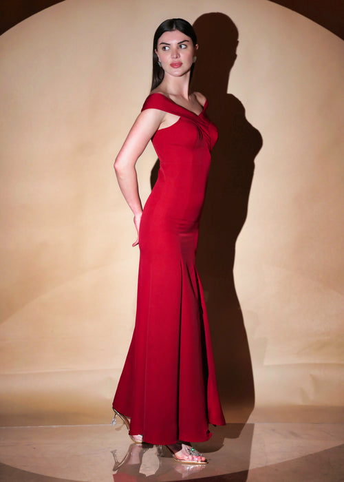 Classic Red Elegance Off Shoulder  Mermaid Gown - Womenue