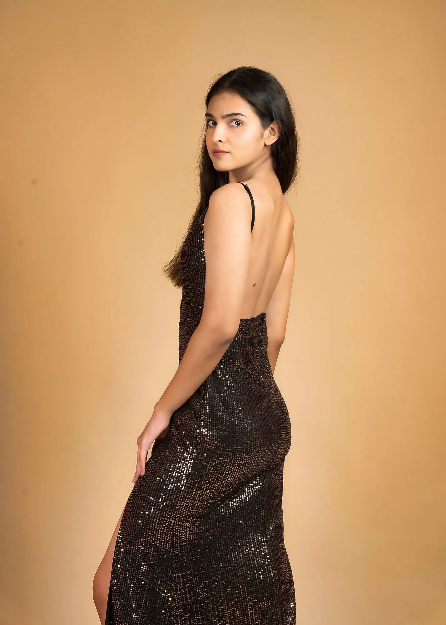 SLEEK SENSATION SEQUIN SLIP DRESS - Bulks