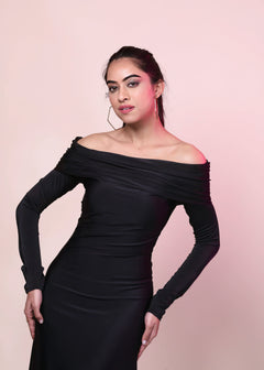 CLASSIC BLACK OVERFOLD OFF SHOULDER LONG GOWN DRESS - Womenue
